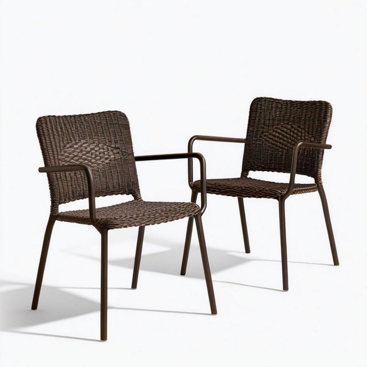 2er-Set Gartenstühle mit Armlehnen, PE-Rattan und Stahl, Dunkelbraun, 56 x 60 x 84 cm
