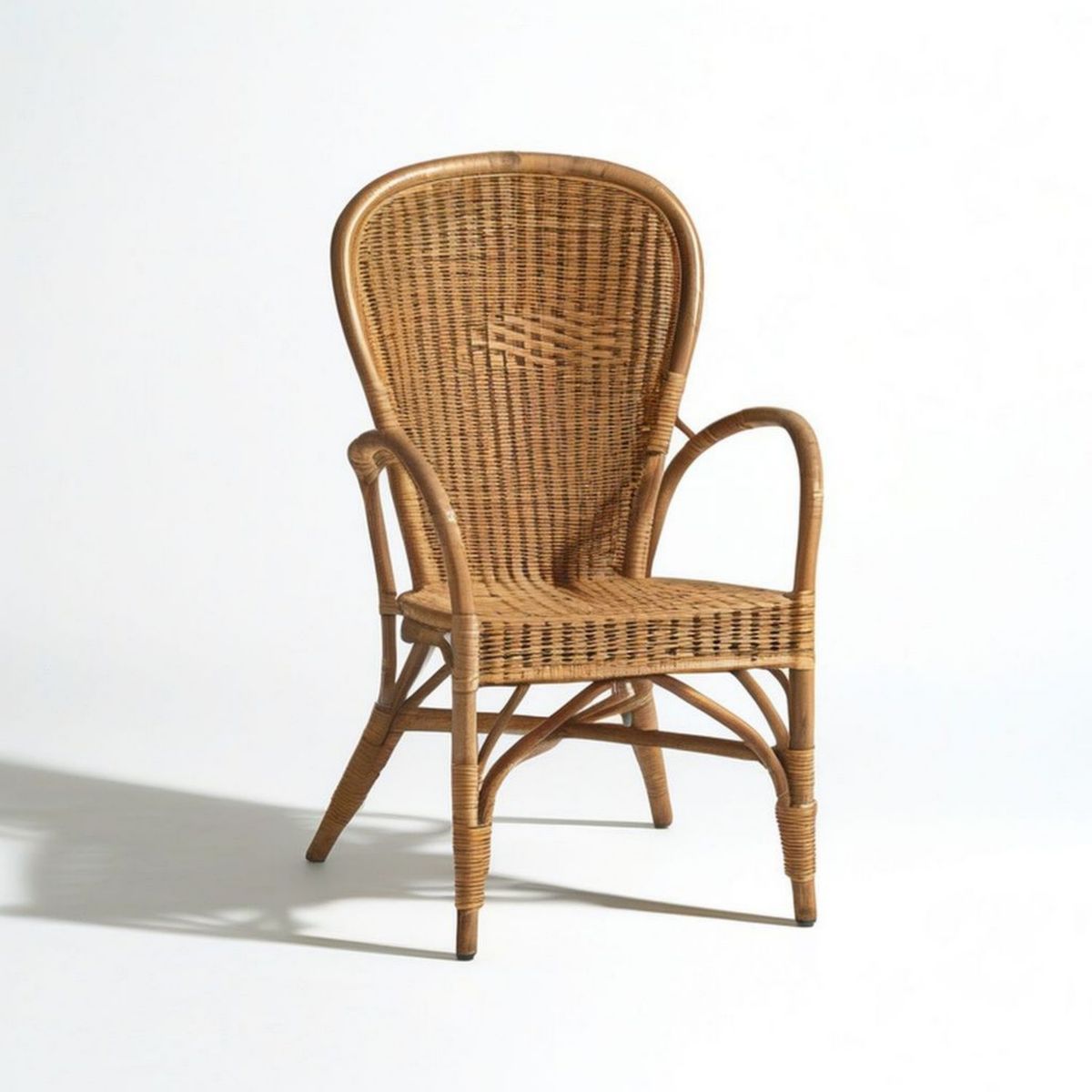 Rattan-Gartenstuhl mit Armlehnen, Honigbraun, 58 x 64 x 105 cm